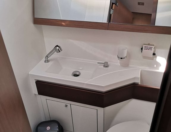 Beneteau Oceanis 46.1