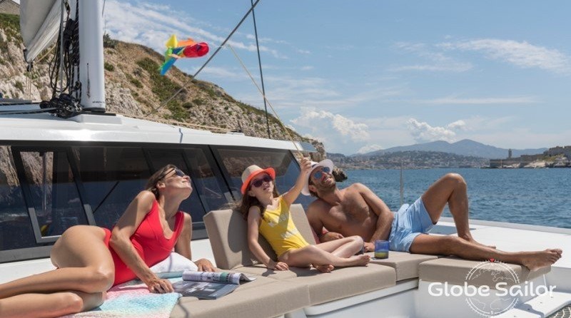 Fountaine Pajot Astréa 42