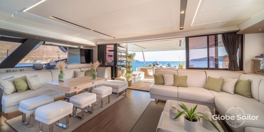 Fountaine Pajot Alegria 67