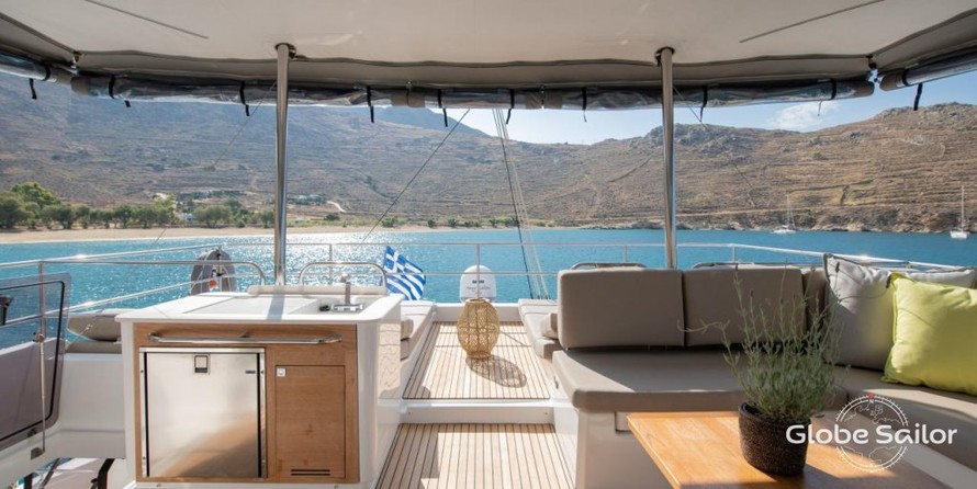 Fountaine Pajot Alegria 67