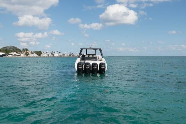 Custom CSR Powerboats V53