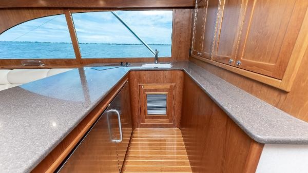 Silverton 50 Convertible