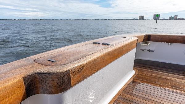 Silverton 50 Convertible