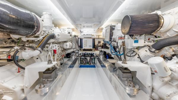 Silverton 50 Convertible