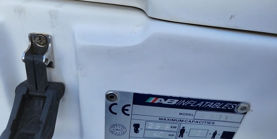 Post 46 Sport Fisherman