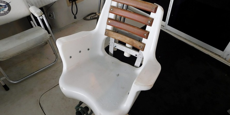 Silverton 37 Convertible