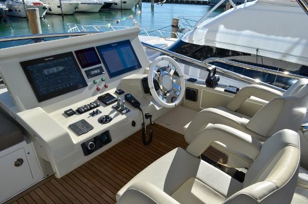 Azimut 66
