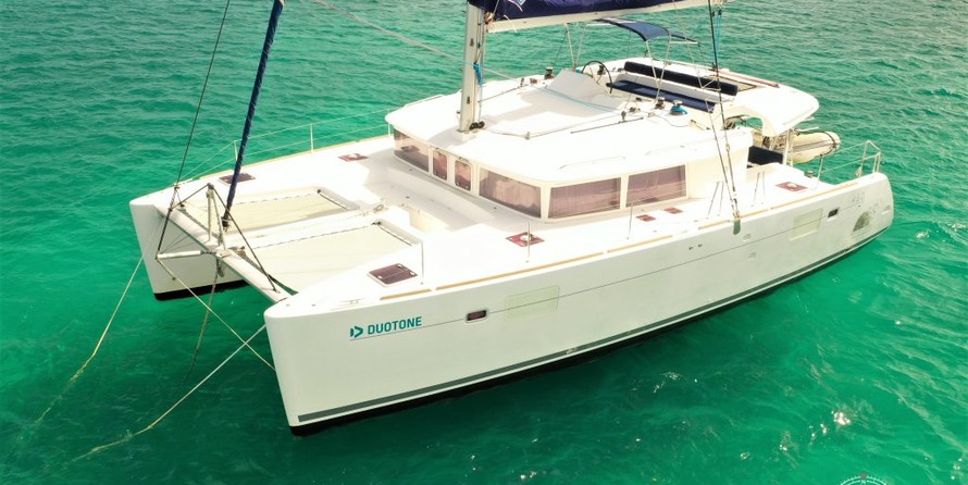 Lagoon 450 F