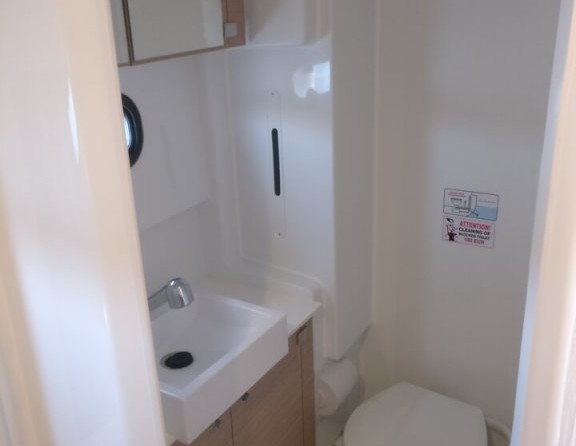 Bali catamarans 4.0 lounge