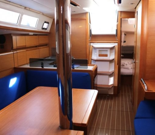 Jeanneau Sun Odyssey 379