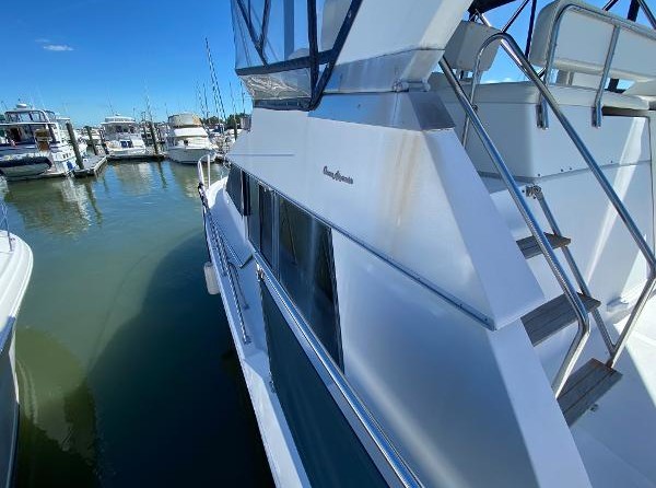 Ocean Alexander 390 Sundeck