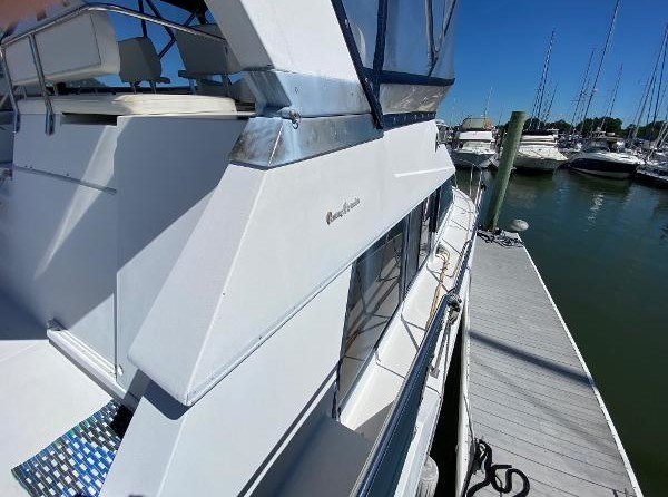 Ocean Alexander 390 Sundeck