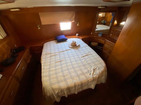 Ocean Alexander 390 Sundeck
