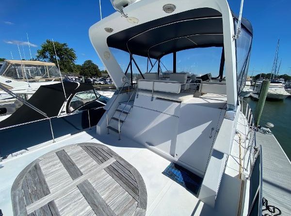Ocean Alexander 390 Sundeck