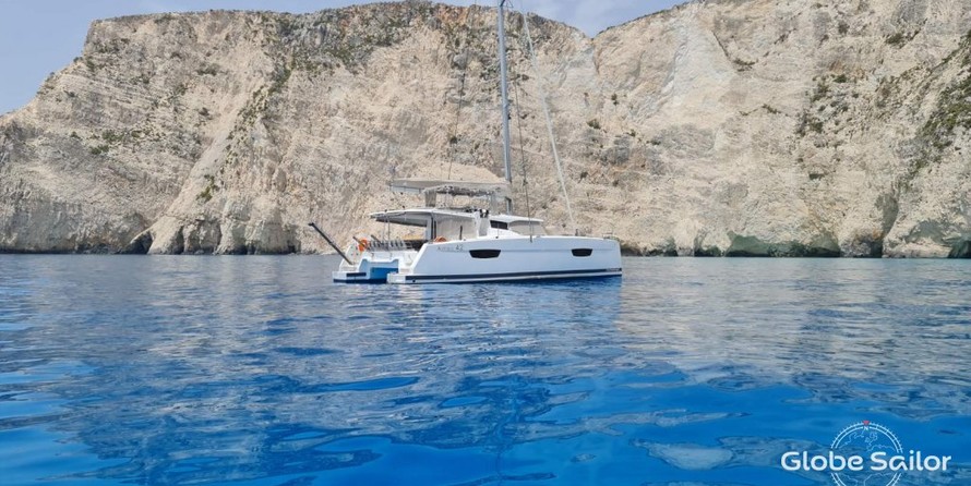 Fountaine Pajot Astréa 42
