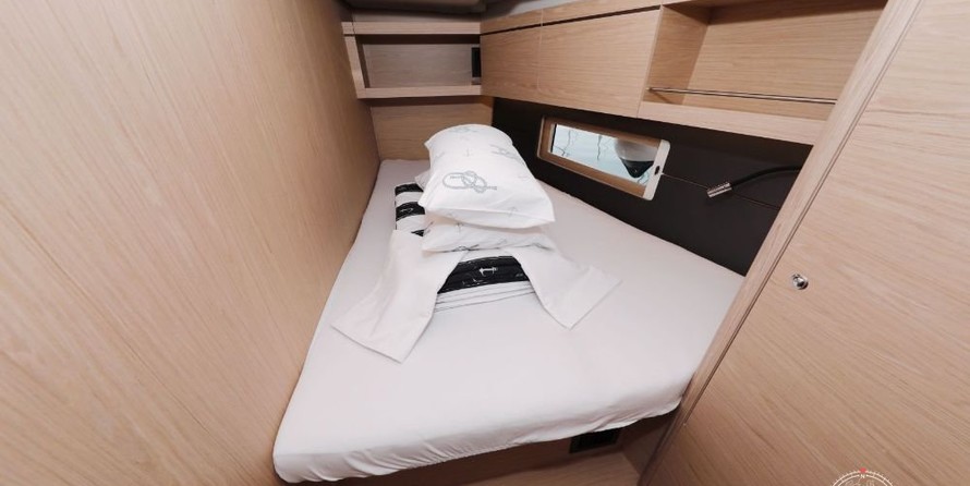 Beneteau Oceanis 46.1