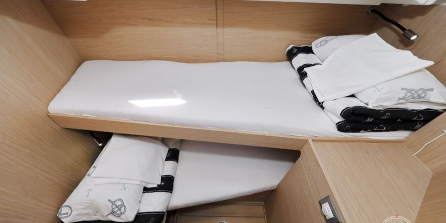 Beneteau Oceanis 46.1