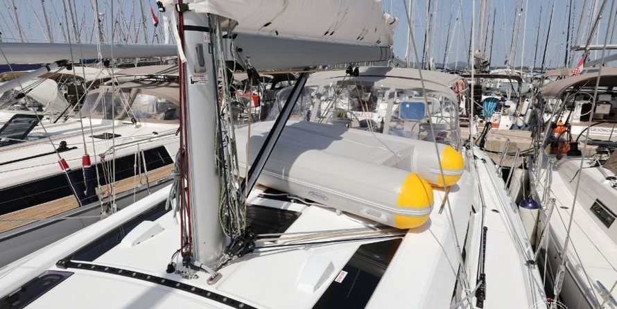 Beneteau Oceanis 46.1