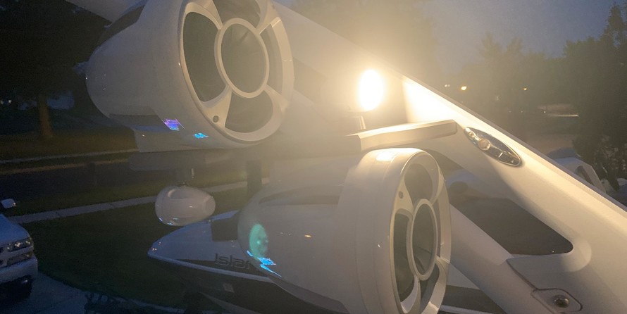 Malibu Wakesetter 22 MXZ