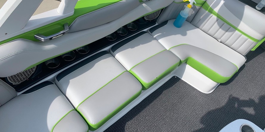 Malibu Wakesetter 22 MXZ