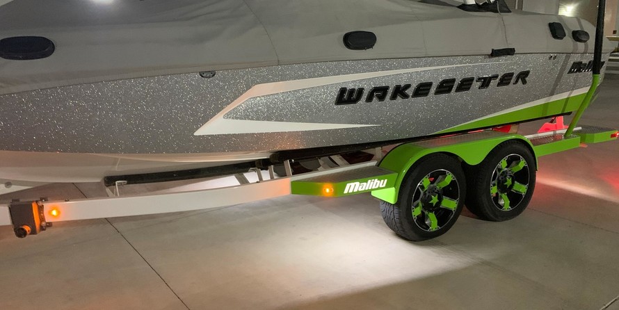 Malibu Wakesetter 22 MXZ
