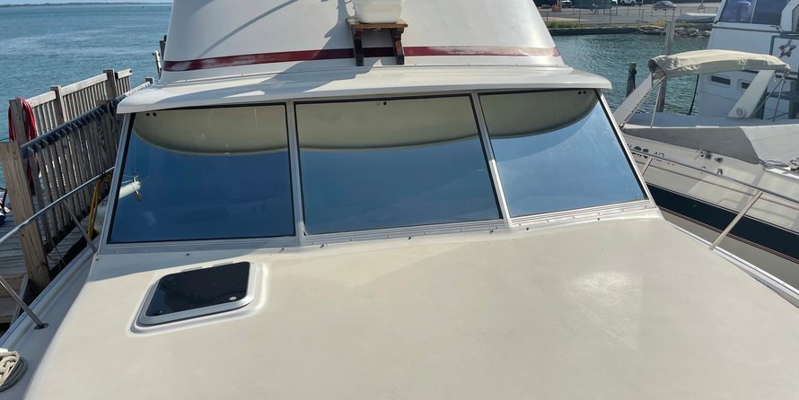 Silverton 40 Motor Yacht