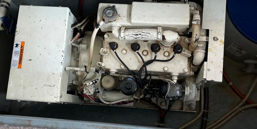 Silverton 40 Motor Yacht