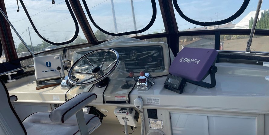 Silverton 40 Motor Yacht