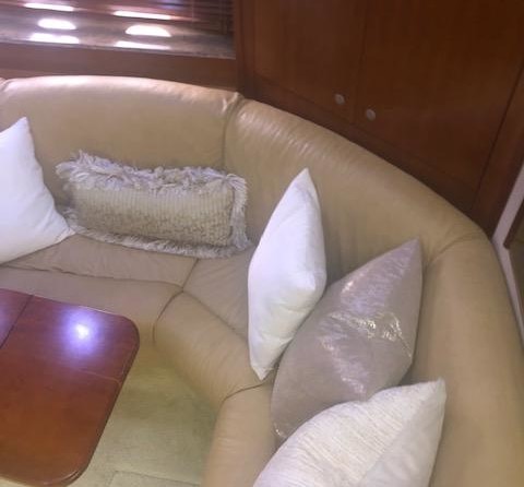 Cruisers Yachts 460 Express