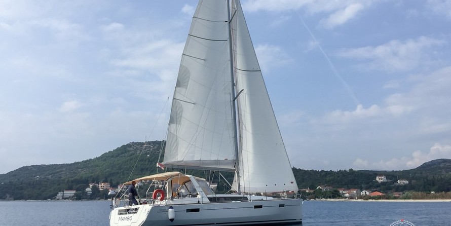 Beneteau Oceanis 45