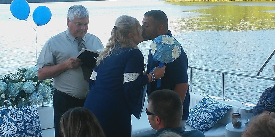 Bluewater yachts 42 coastal cruiser