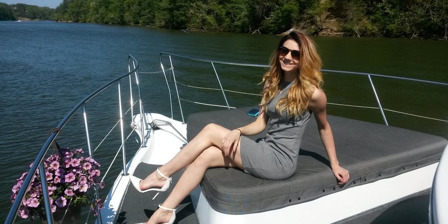 Bluewater yachts 42 coastal cruiser