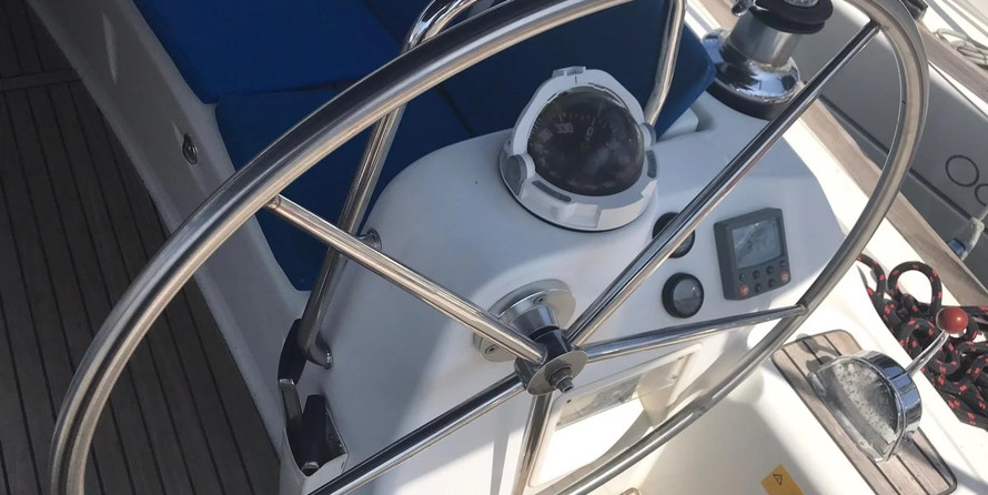 Oceanis 43