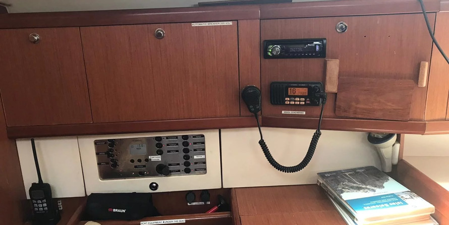 Oceanis 43