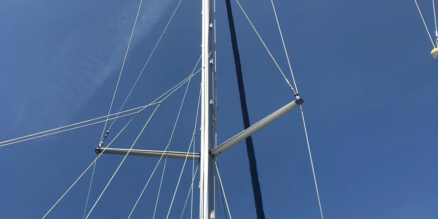 Oceanis 43