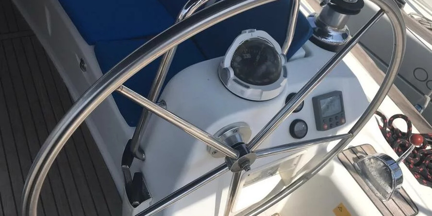 Oceanis 43