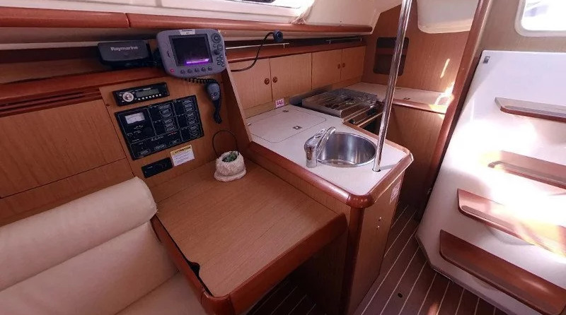 Jeanneau Sun Odyssey 32i