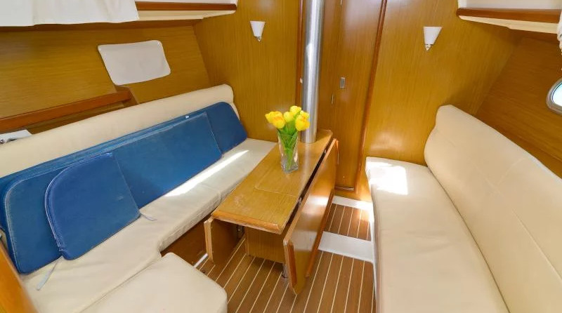 Sun Odyssey 32