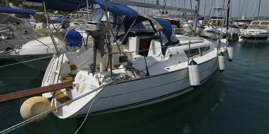 Sun Odyssey 32
