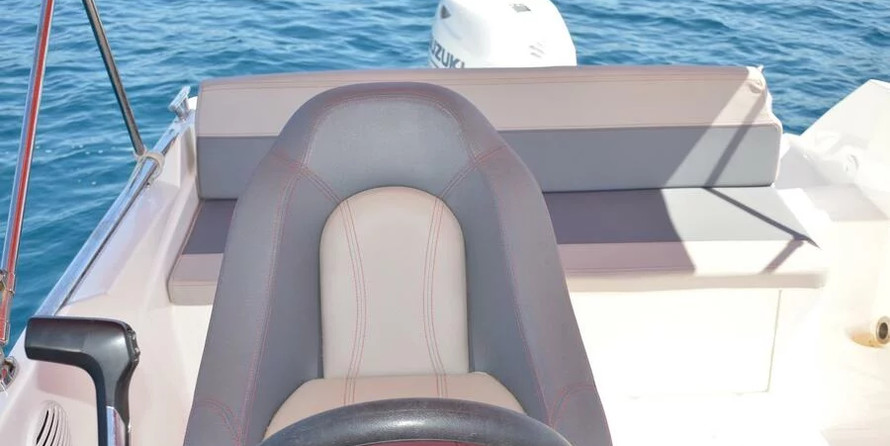 MARINE TIME 556 OPEN CABIN