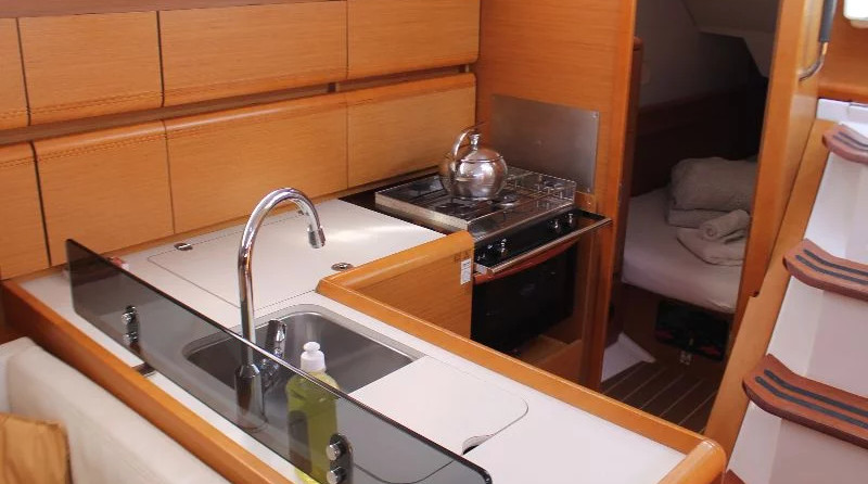 Jeanneau Sun Odyssey 379