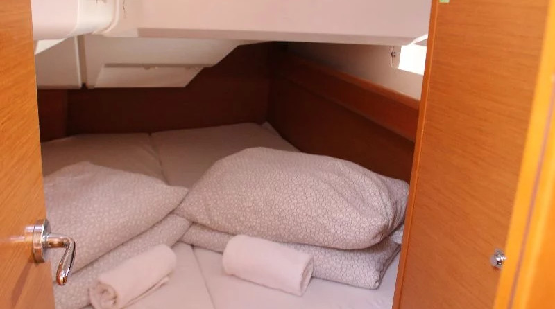 Jeanneau Sun Odyssey 379