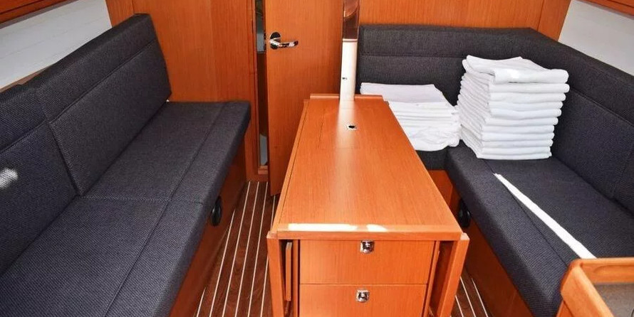 Bavaria Cruiser 34 - 2 cab.