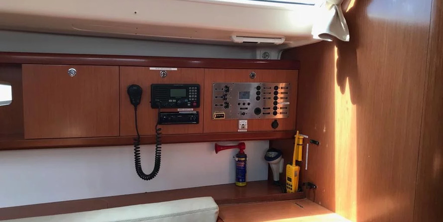 Oceanis 43