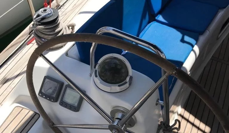 Oceanis 43
