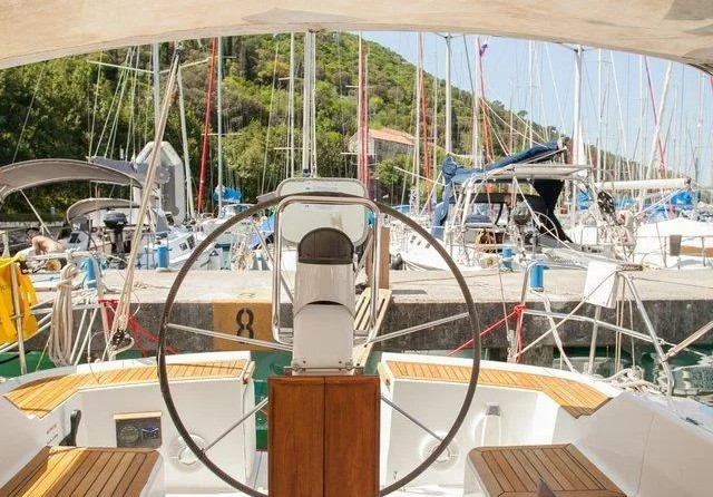Hanse 355