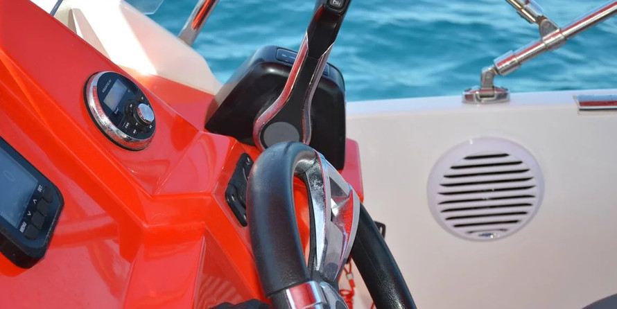 Marine Time 565 Sundeck