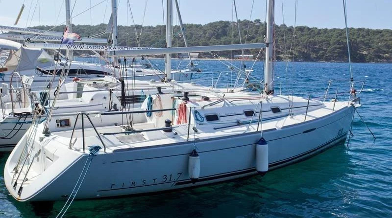 Beneteau First 31.7