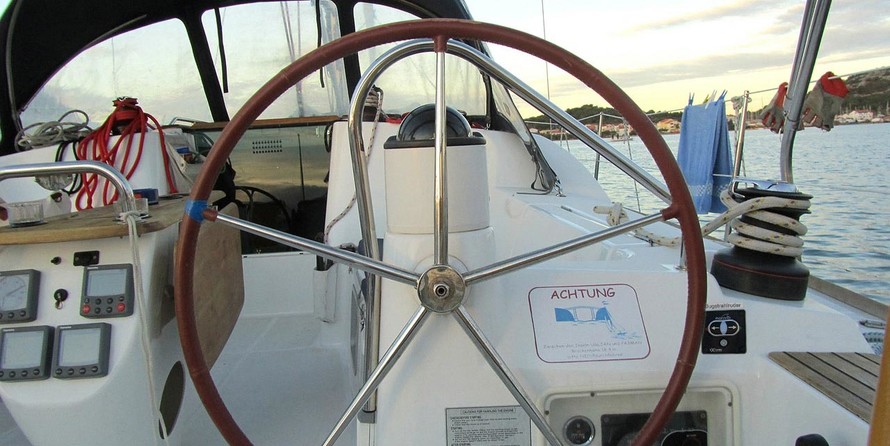 Sun Odyssey 42i