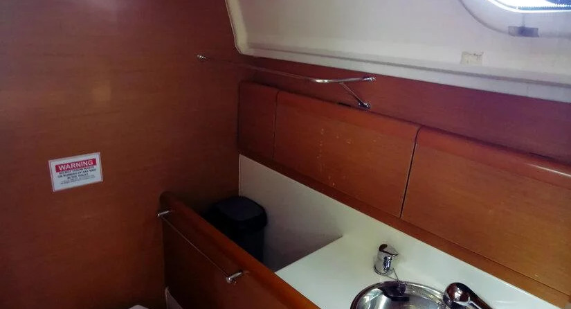 Sun Odyssey 33i